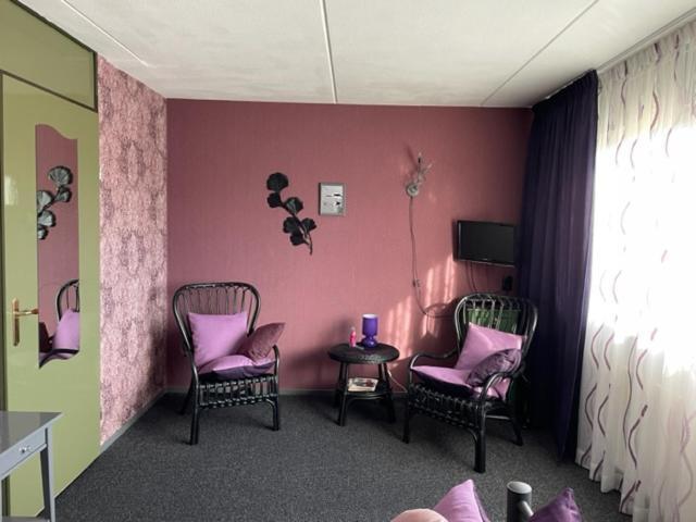 Bed And Breakfast Devijfbees Barendrecht Exterior photo